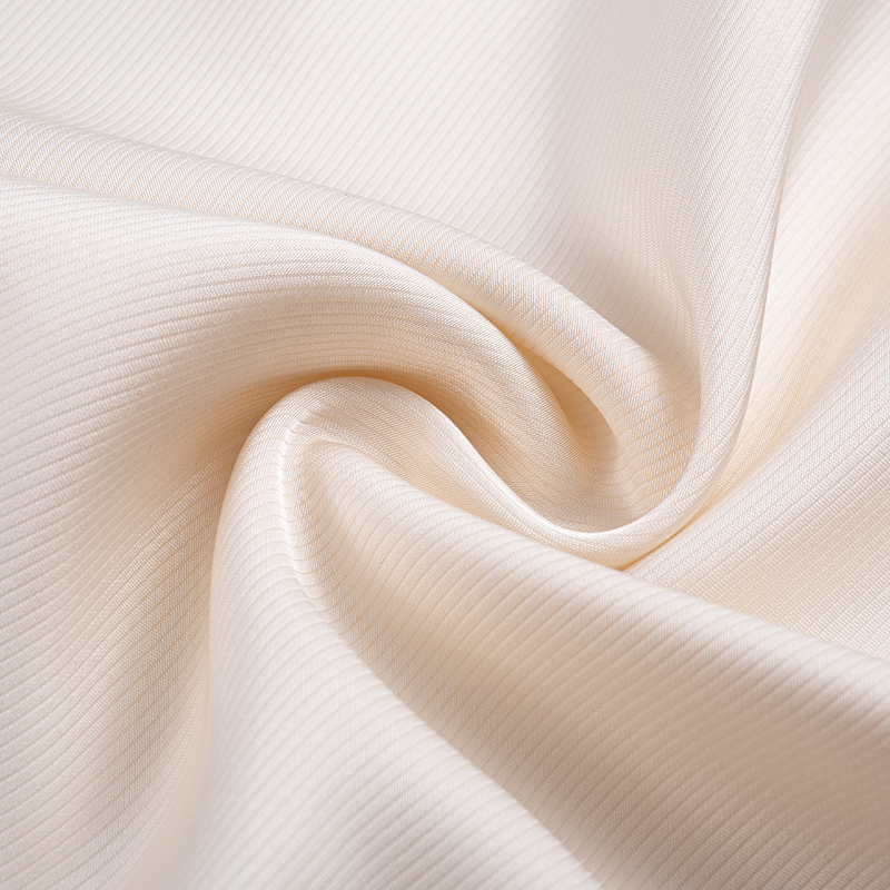 Tessuto in twill cationico imitazione acetato